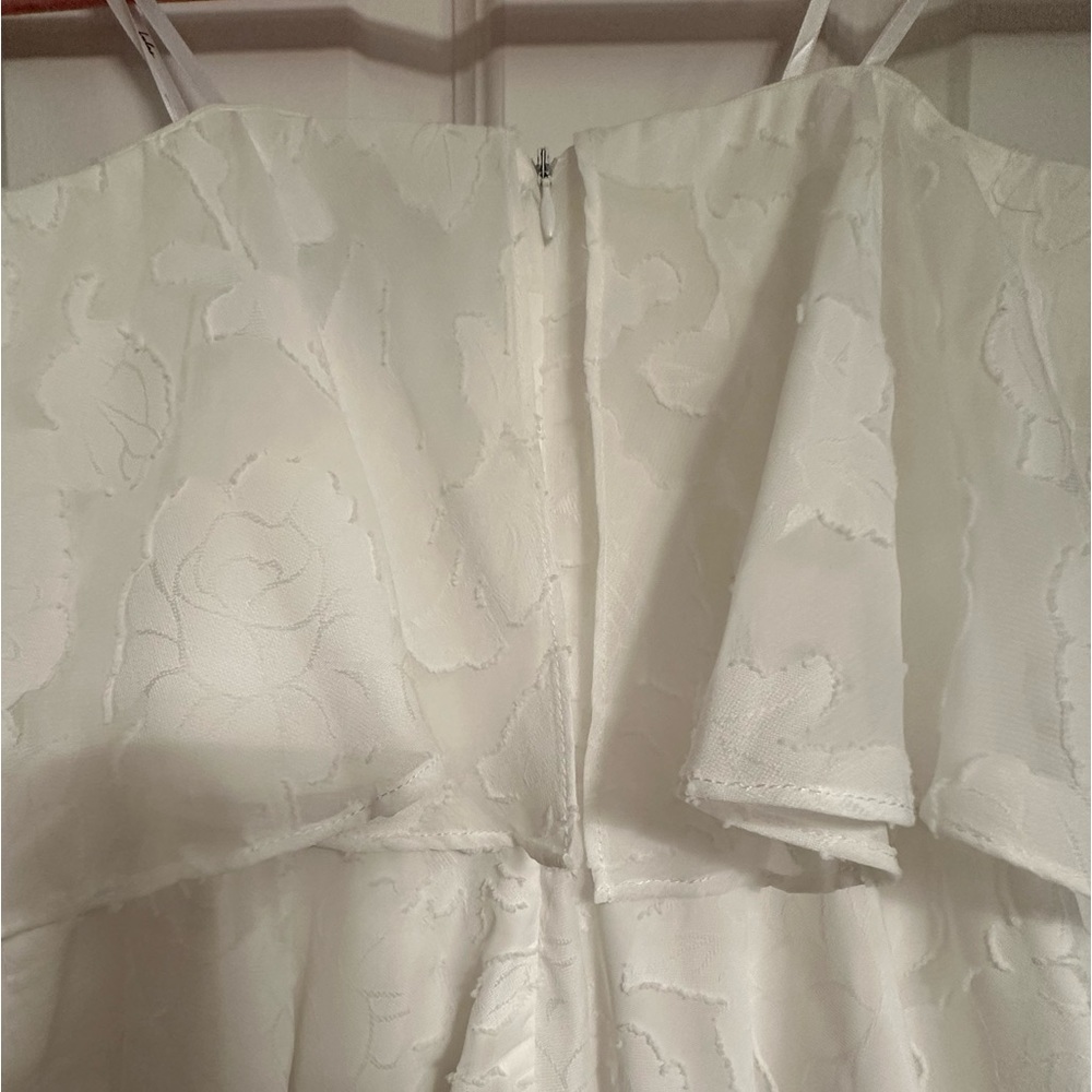Lulu’s Floral Ruffled Strapless Mini Dress - Picture 3 of 8